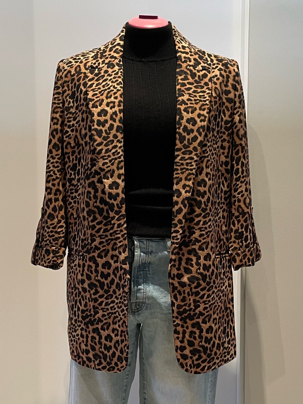 Black Tape_ Leopard Print Open-Front Blazer in Brown and Black